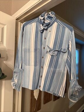 Hunt Club Blue and White Striped Button-Down Shirt